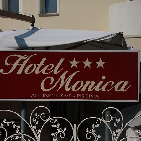Hotel Monica Червія Екстер'єр фото