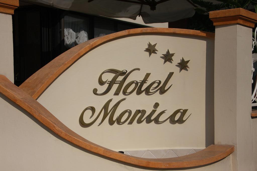 Hotel Monica Червія Екстер'єр фото